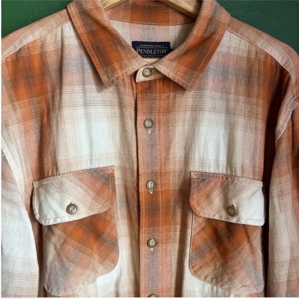 Pre-loved Pendleton Men’s Plaid Beach Shack Cotton Shirt size XL - Picture 3 of 8